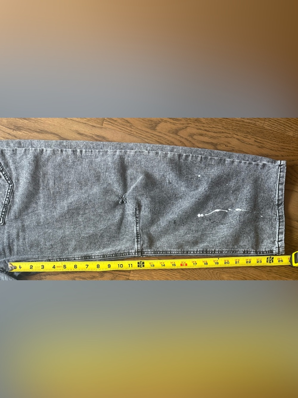 Distressed Wide-Leg Paint-Splatter Barrel Jeans in Washed Black. Like New. L - Picture 7 of 8